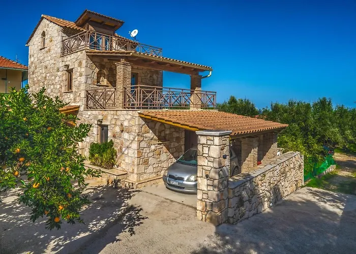 بيت للعطل Fioro Stone House *