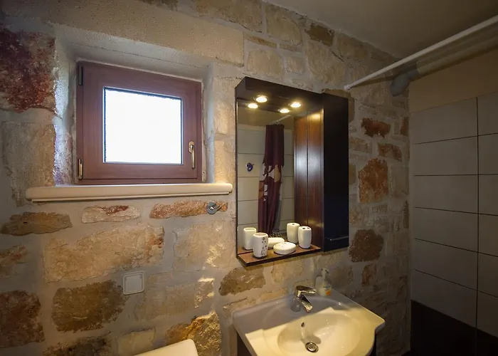 Fioro Stone House *