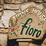 Fioro Stone House * Planos