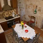 Ferienhaus Fioro Stone House Planos