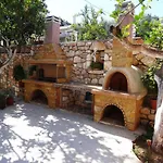 Ferienhaus Fioro Stone House