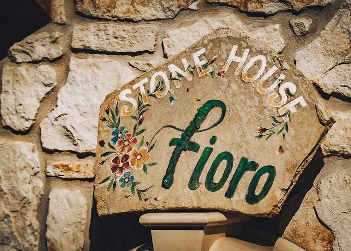 Fioro Stone House * Planos